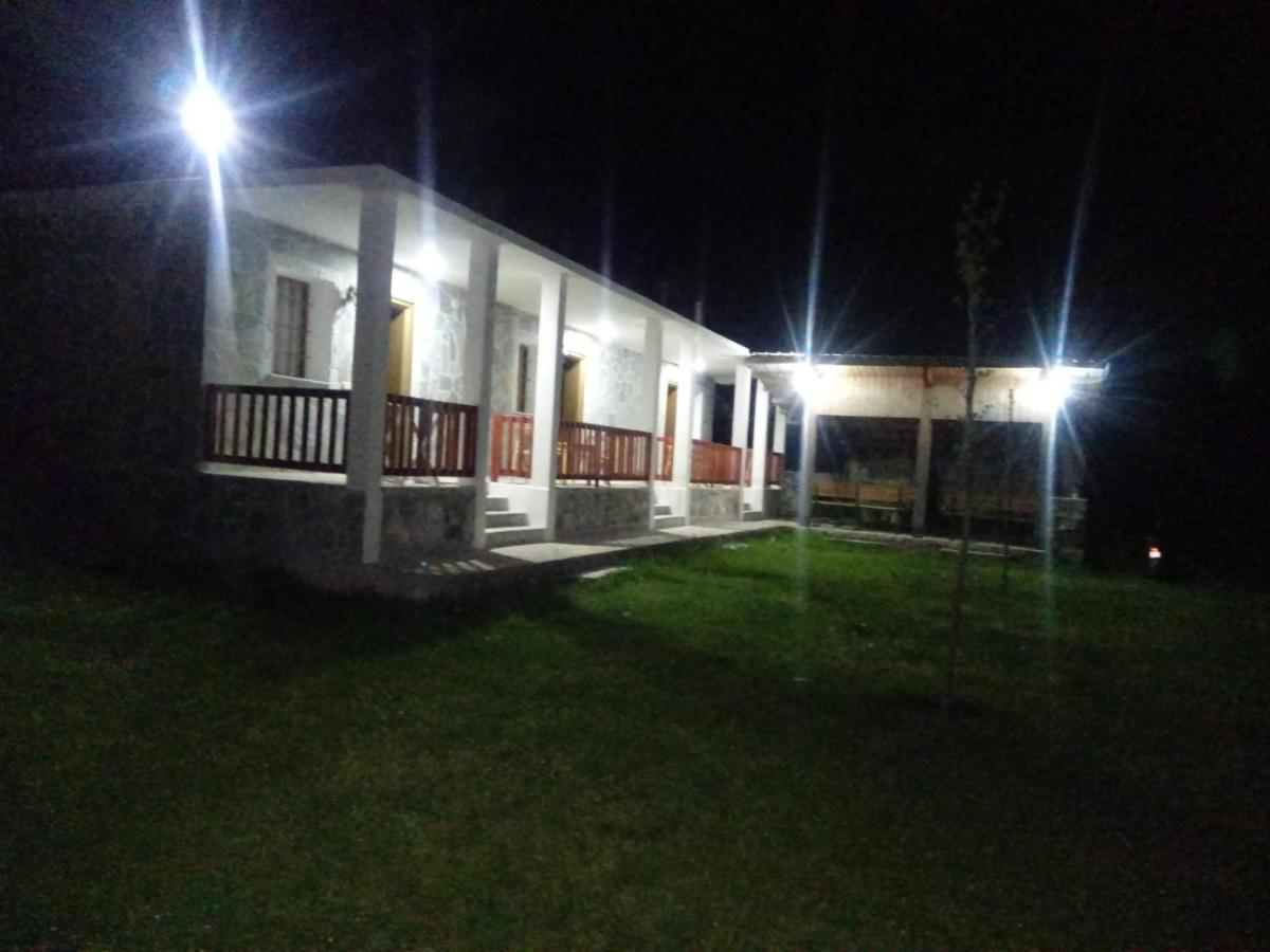 Buni Shqipes Villa Theth Bagian luar foto