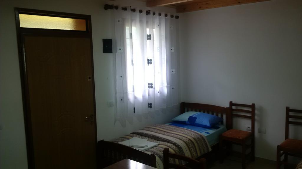 Buni Shqipes Villa Theth Bagian luar foto
