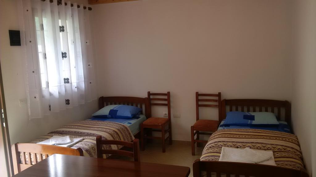 Buni Shqipes Villa Theth Bagian luar foto